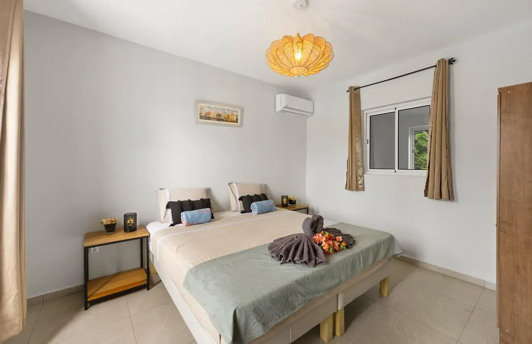 Casa Flamingo, Spacious Family-Friendly Villa On Grote Berg, Curacao-1